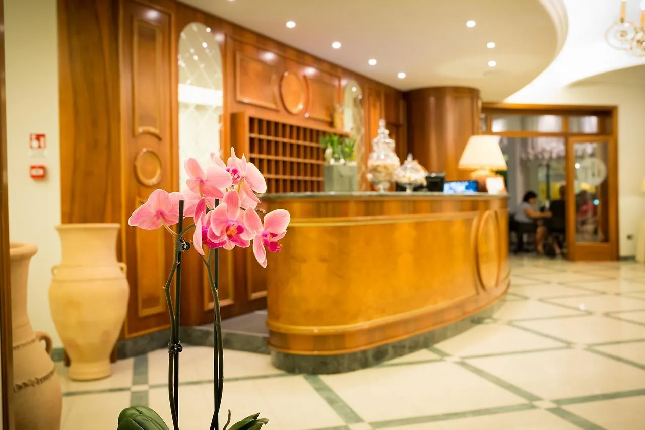 Hotel Tritone Caorle